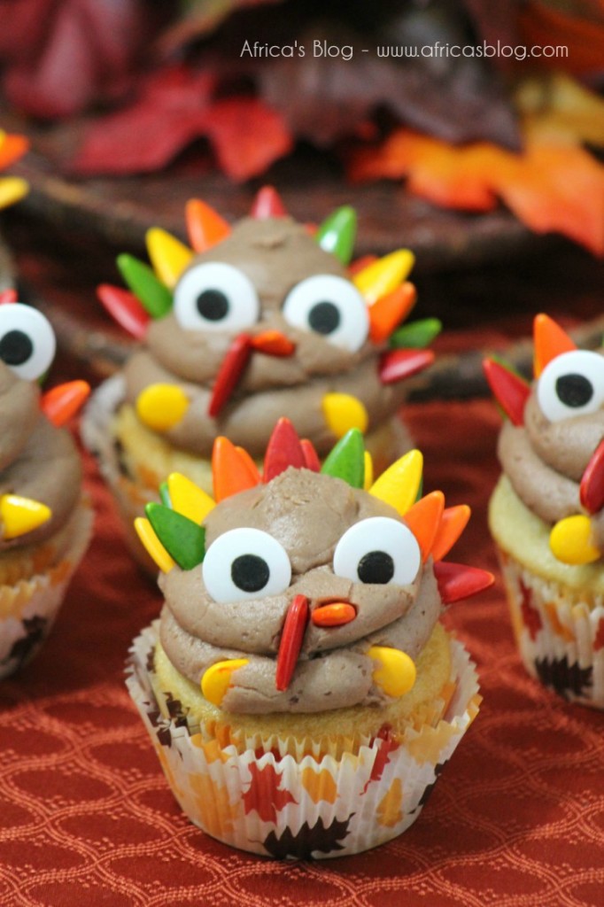 Celebrate Thanksgiving with this Turkey Cupcake recipe