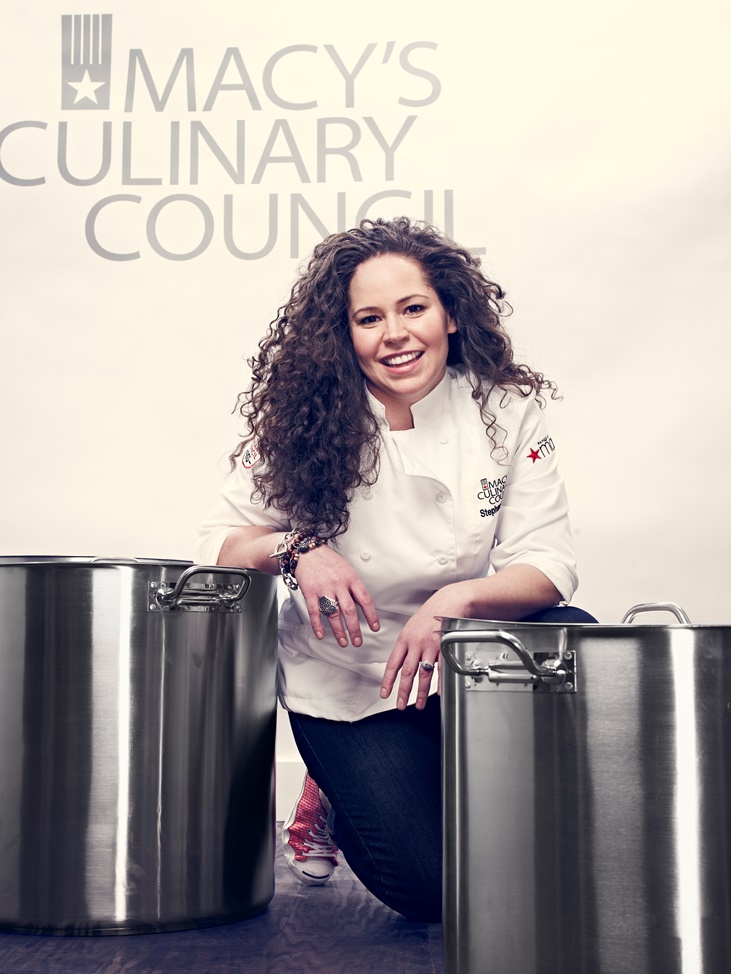 Watch Chef Stephanie Izard in action at Downtown Macy's 1118!! #MacysChef