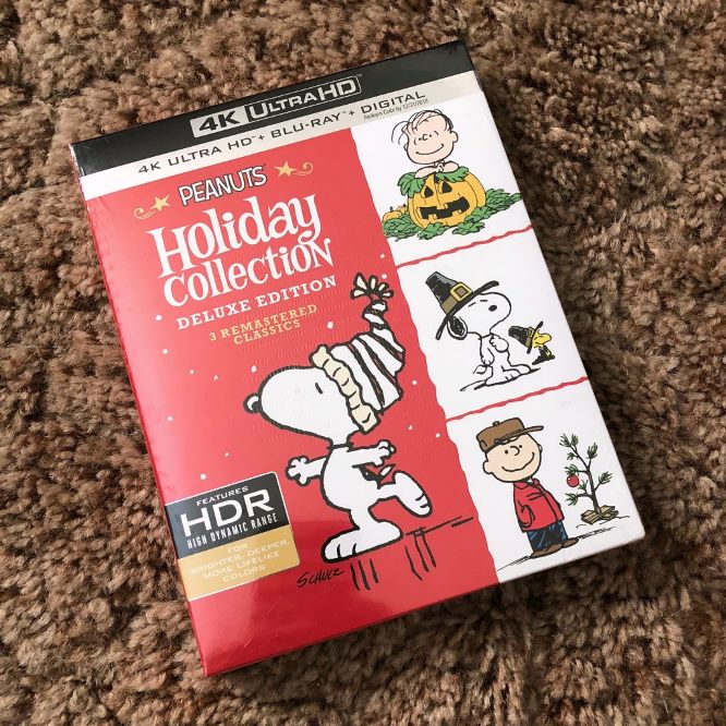 Peanuts Christmas Prize Package Giveaway!! (ends 12/14)