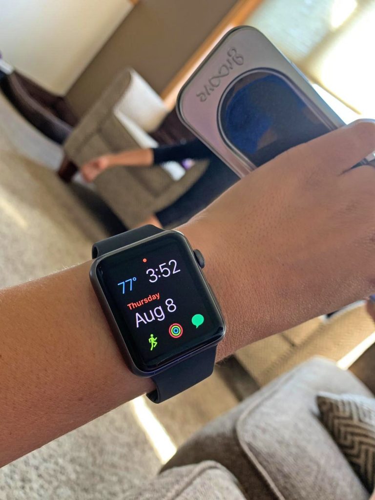 Groove Apple Watch Band - perfect for on-the-go moms!