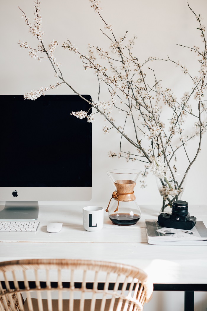 4 Ways To Stay Productive When Working from Home